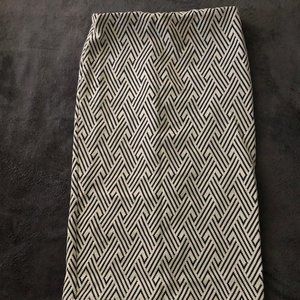 Pencil skirt by Zara.